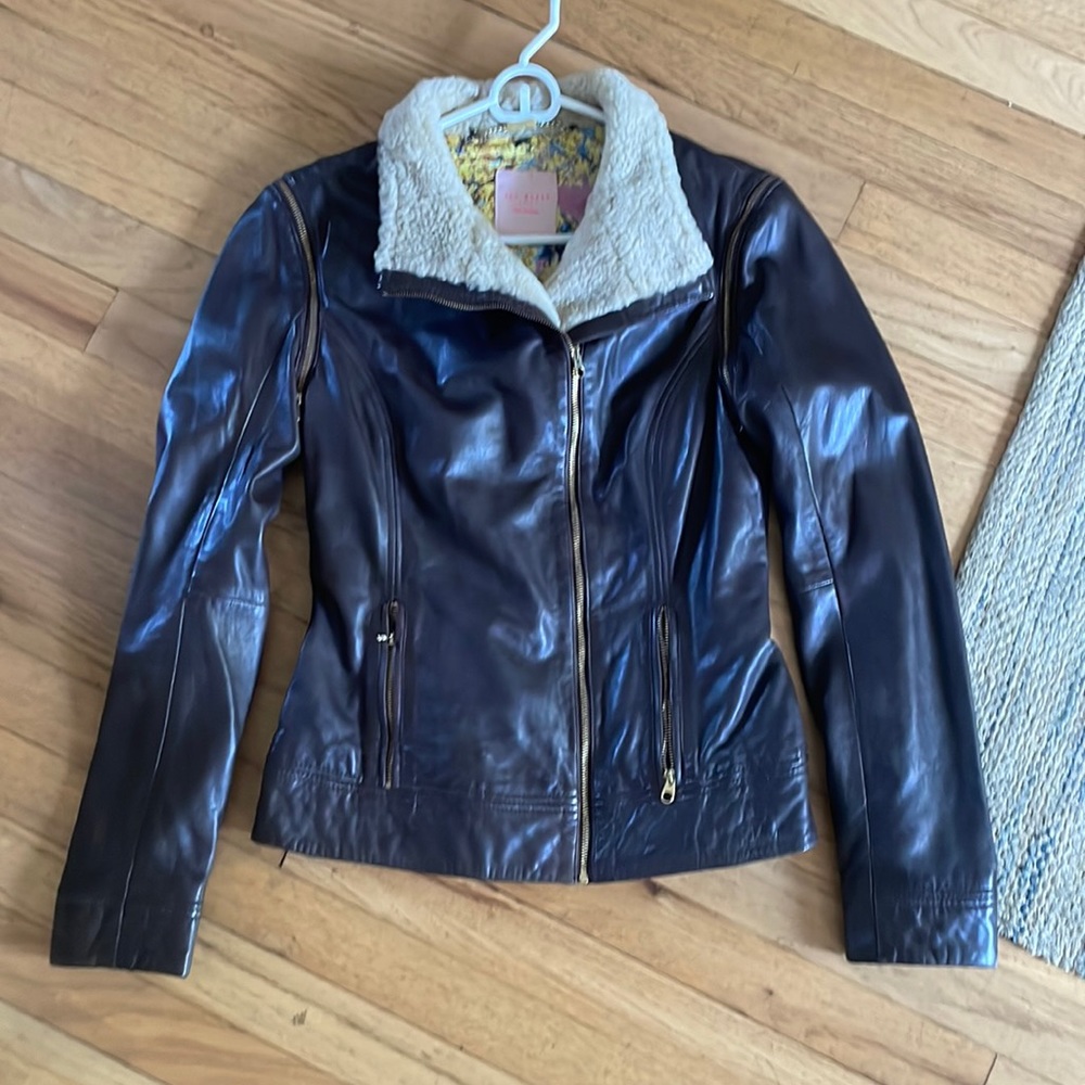 100% cropped leather jacket. Ted Baker London. Dark brown. Gorgeous. Worn once!
